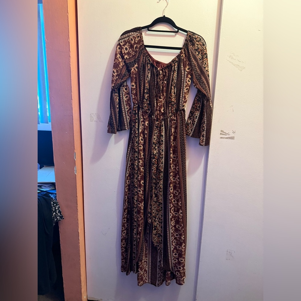 Justify Brown Floral Boho Maxi Dress